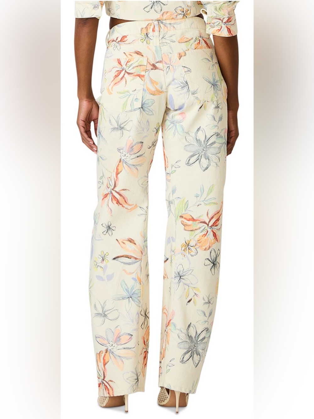 Steve Madden Rori Floral Barrel Leg Jeans in Vintage Ivory - Picture 3 of 5